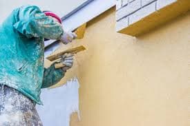 Stucco Repair Contractor Specializing in Crack and Damage Repair