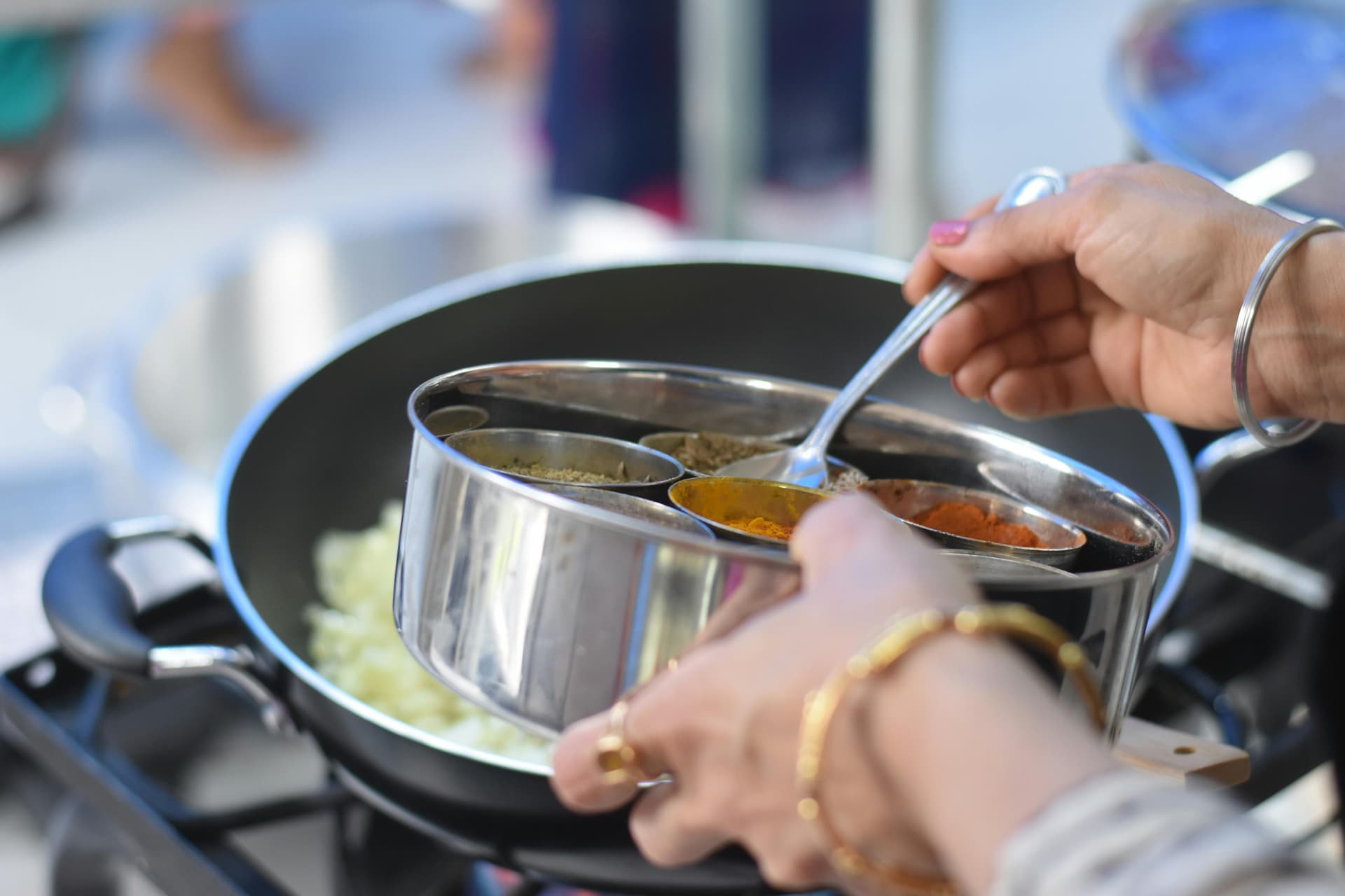 Stainless Steel Cookware NZ: Timeless Style Meets Everyday Function
