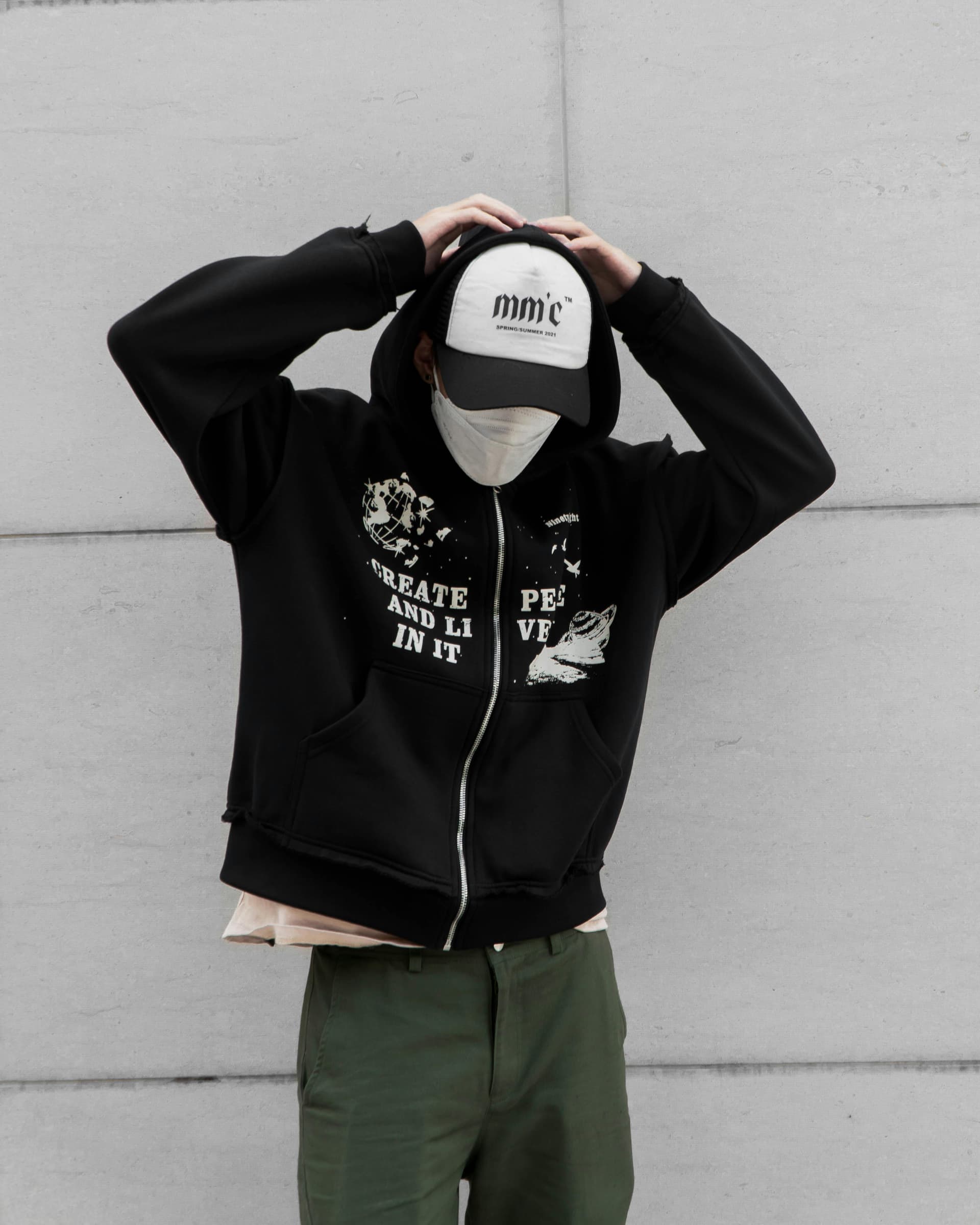 The Ultimate Guide to Choosing a Black Zip Up Hoodie