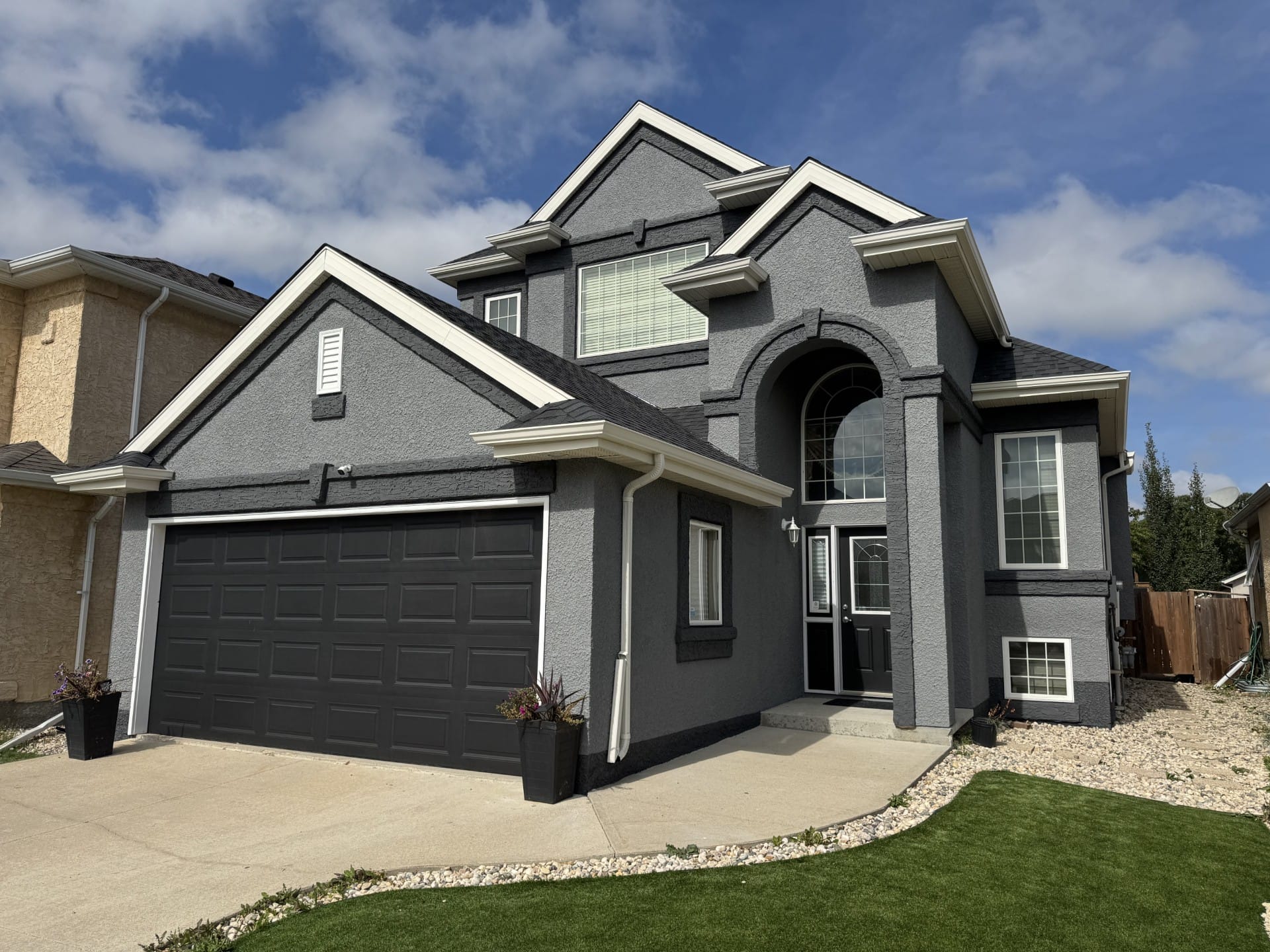 Pressure Washing Delaware OH – Keep Your Home Looking Fresh with Expert Care