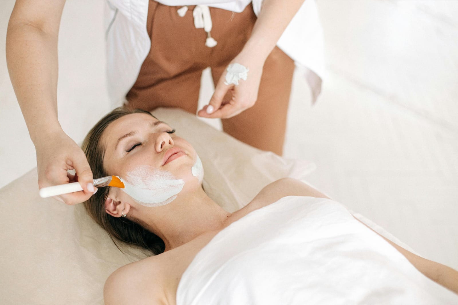 Discover the Best Facial Spa Near Me for Radiant Skin