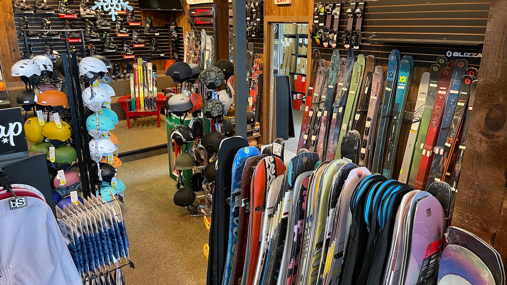 Ski Scratch Repair: Restore Your Skis to Like-New Condition